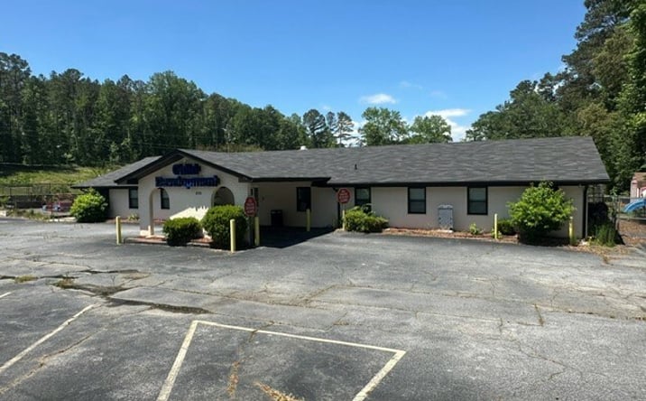 Pictures of Special Purpose property located at 6755 Old National Highway, Atlanta, GA 30349 for sales - image #1