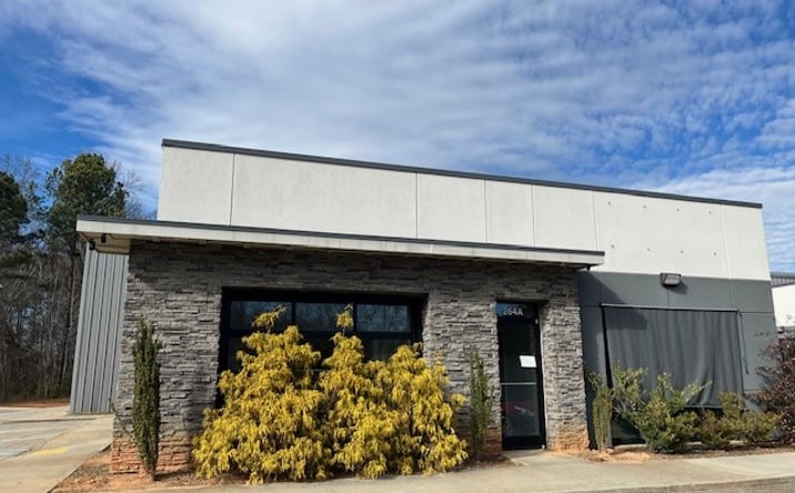 Pictures of Office, Industrial property located at 264 Neely Ferry Road, Simpsonville, SC 29680 for sales - image #1