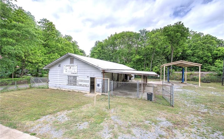 Pictures of Business for Sale, Retail property located at 313 E Gibson Street, Cedartown, GA 30125 for sales - image #1