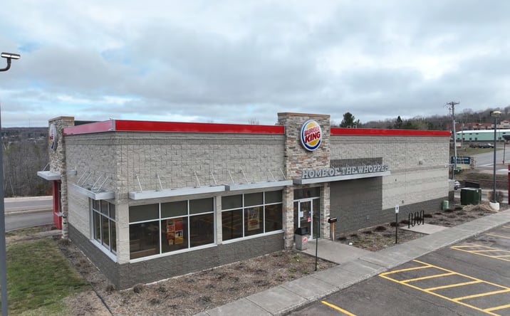 Pictures of Retail property located at 997 W Sharon Ave, Houghton, MI 49931 for sales - image #1
