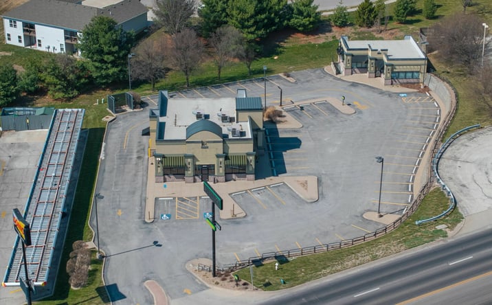 Pictures of Retail, Office property located at 3114 North Belt Highway, Saint Joseph, MO 64506 for sales - image #1