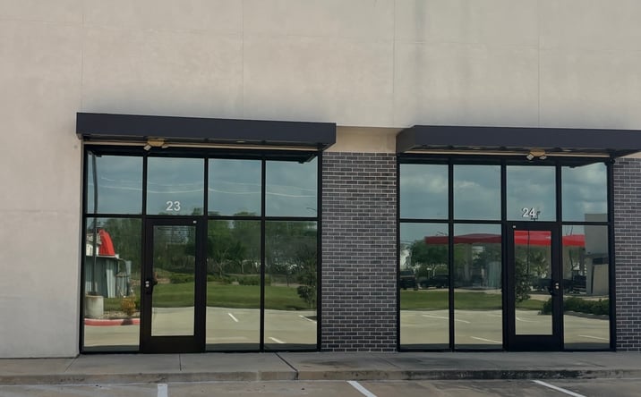 Pictures of Retail, Industrial property located at 2411 S MAIN ST, STAFFORD, TX 77477-5521 for sales - image #1