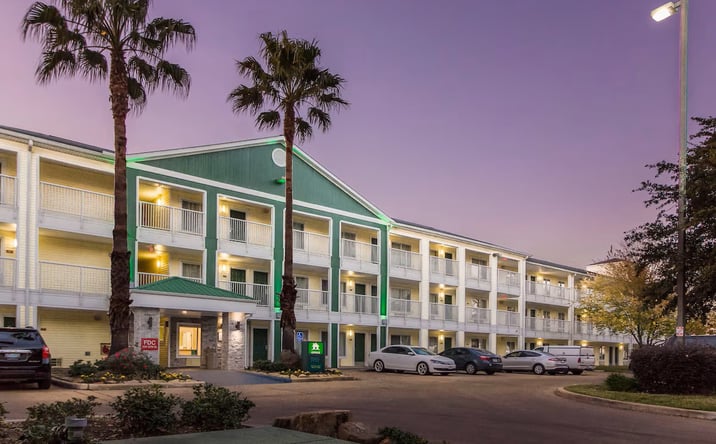 Pictures of Hospitality property located at 5959 Guhn Rd, Houston, TX 77040 for sales - image #1