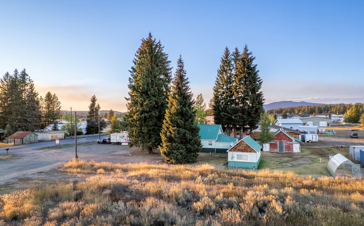 Pictures of Retail, Office, Mixed Use property located at 413 S. Third Street, McCall, ID 83638 for sales - image #1