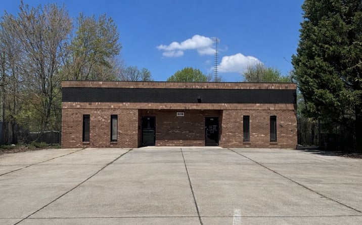 Pictures of Office property located at 808 West English Road, High Point, NC 27262 for sales - image #1