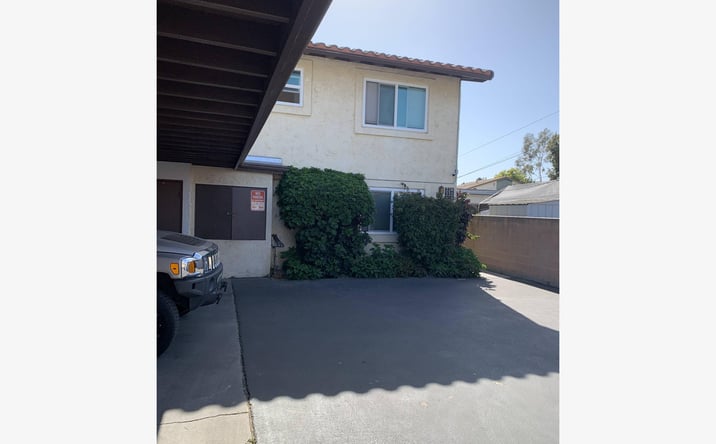 Pictures of Retail, Multifamily property located at 220 South Palm Avenue, Santa Paula, CA 93060 for sales - image #1