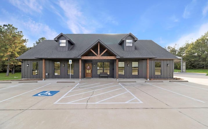Pictures of Office property located at 7899 US Hwy 190 W, Livingston, TX 77351 for sales - image #1