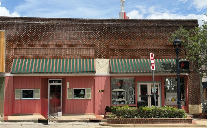 Pictures of Office property located at 114 Peterson Avenue S, Douglas, GA 31533 for sales - image #1