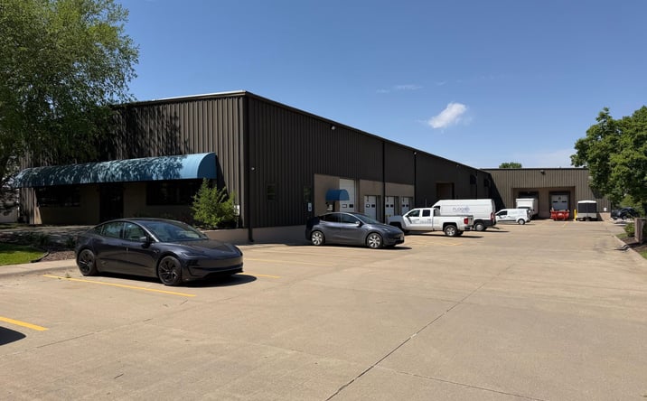 Pictures of Industrial property located at 5201 S 19th St, Lincoln, NE 68512 for sales - image #1