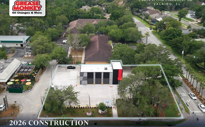 Pictures of Retail property located at 3618 Lithia Pinecrest Rd, Valrico, FL 33596 for sales - image #1