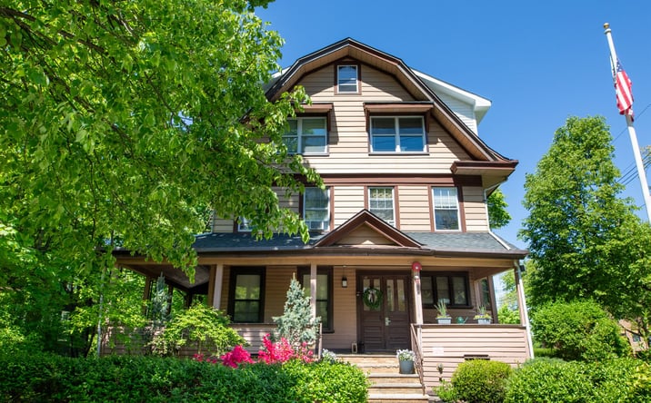 Pictures of Multifamily property located at 490 Broad Avenue, Leonia, NJ 07605 for sales - image #1