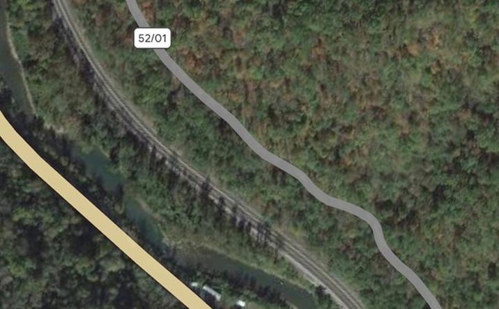 Pictures of Land property located at Frontage Rd, Iaeger, WV 24844 for sales - image #1
