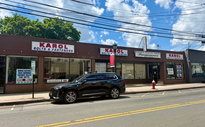 Pictures of Retail property located at 25 MAIN ST, EAST ROCKAWAY, NY 11518-2055 for sales - image #1