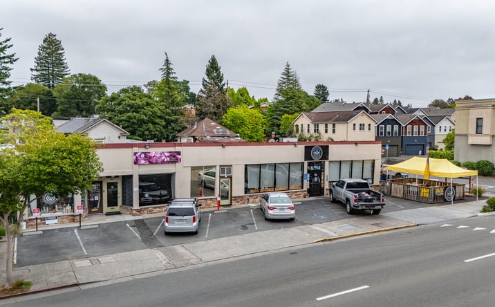 Pictures of Retail, Office, Mixed Use property located at 487 South Main Street, Sebastopol, CA 95472 for sales - image #1