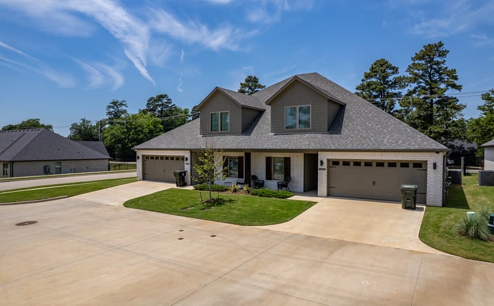 Pictures of Multifamily property located at 6854 LAZY VALE CT, TYLER, TX 75703 for sales - image #1