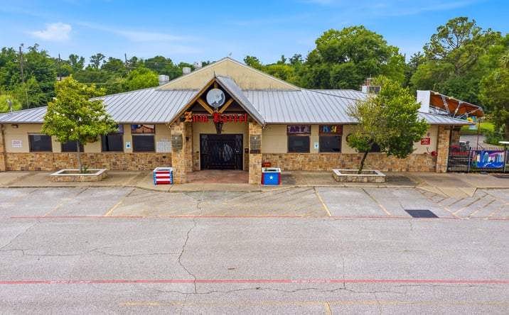 Pictures of Retail property located at 13101 Kuykendahl Road, Houston, TX 77090 for sales - image #1