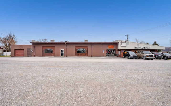 Pictures of Office property located at 1527 11th Street, Tell City, IN 47586 for sales - image #1