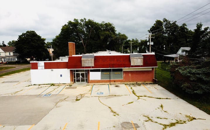 Pictures of Retail, Industrial property located at 200 S East St, Le Roy, IL 61752 for sales - image #1