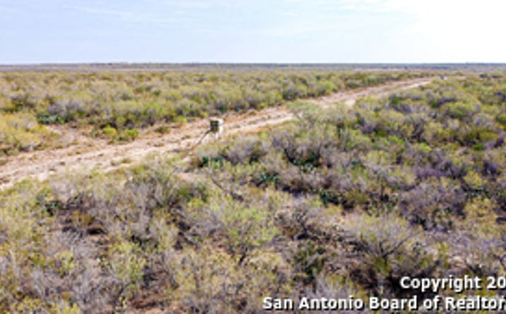 Pictures of Land property located at 000 Easement Road, Laredo, TX 78401 for sales - image #1