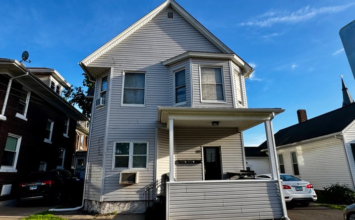 Pictures of Multifamily property located at 119 E Superior Street, Ottawa, IL 61350 for sales - image #1