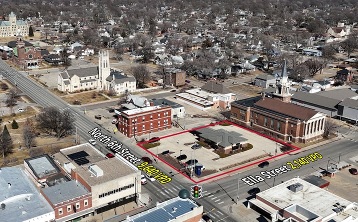 Pictures of Retail property located at 200 N 6th St, Beatrice, NE 68310 for sales - image #1