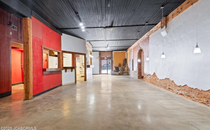 Pictures of Retail property located at 103 E BROADWAY, Ashland, MO 65010 for sales - image #1