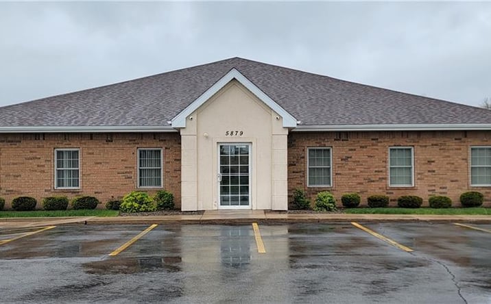 Pictures of Retail property located at 5879 Snyder Drive, Lockport, NY 14094 for sales - image #1