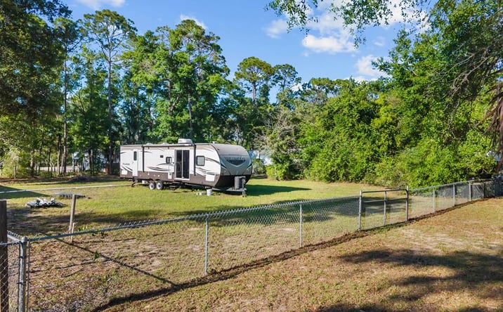 Pictures of Land property located at 1623 NE Wildwood Dr, Steinhatchee, FL 32359 for sales - image #1