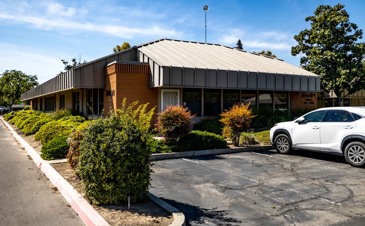 Pictures of Mixed Use property located at 2491 W SHAW AVE, FRESNO, CA 93711-3306 for sales - image #1