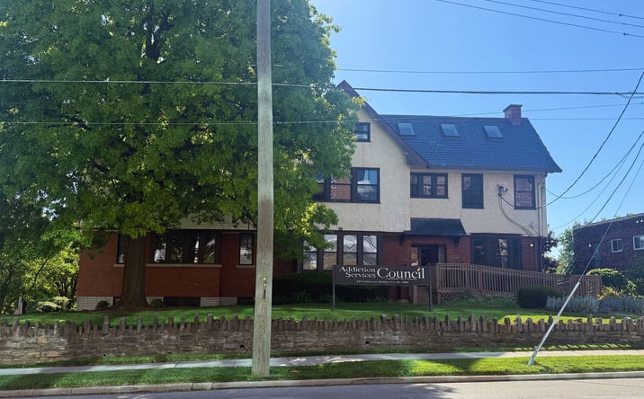 Pictures of Land property located at 2828 Vernon Place, Cincinnati, OH 45219 for sales - image #1