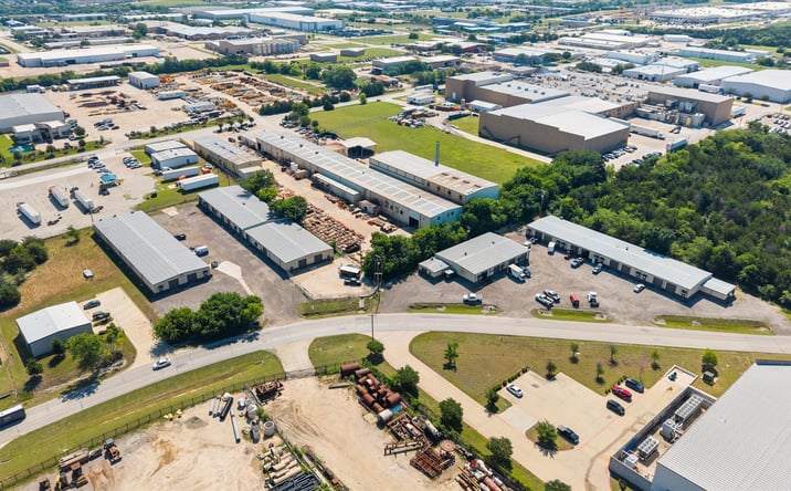 Pictures of Retail, Industrial property located at 819 South 6th Avenue, Mansfield, TX 76063 for sales - image #1