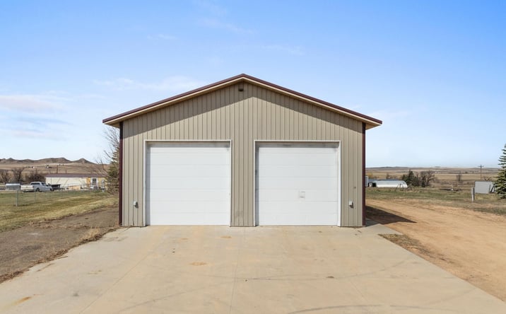 Pictures of Industrial property located at 13 Sunrise Estates Rd, Watford City, ND 58854 for sales - image #1