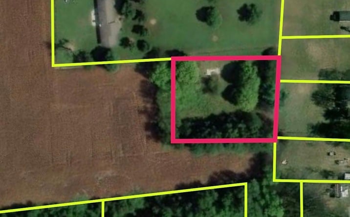 Pictures of Land property located at 346 E Park St, Guthrie, KY 42234 for sales - image #1