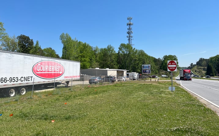 Pictures of Retail, Industrial, Mixed Use property located at 2960 Cobb Parkway Northwest, Kennesaw, GA 30152 for sales - image #1