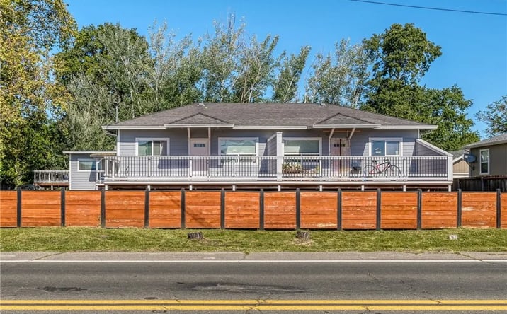 Pictures of Multifamily property located at 3143 Lakeshore, Lakeport, CA 95453 for sales - image #1