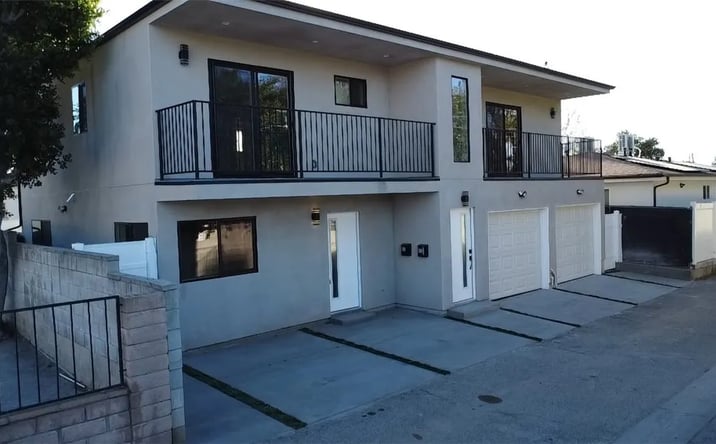 Pictures of Multifamily property located at 9033 Lindley Avenue, Northridge, CA 91325 for sales - image #1
