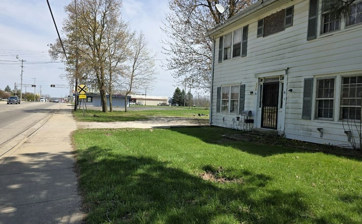 Pictures of Retail, Office, Land property located at 102 Lansing St, Charlotte, MI 48813 for sales - image #1