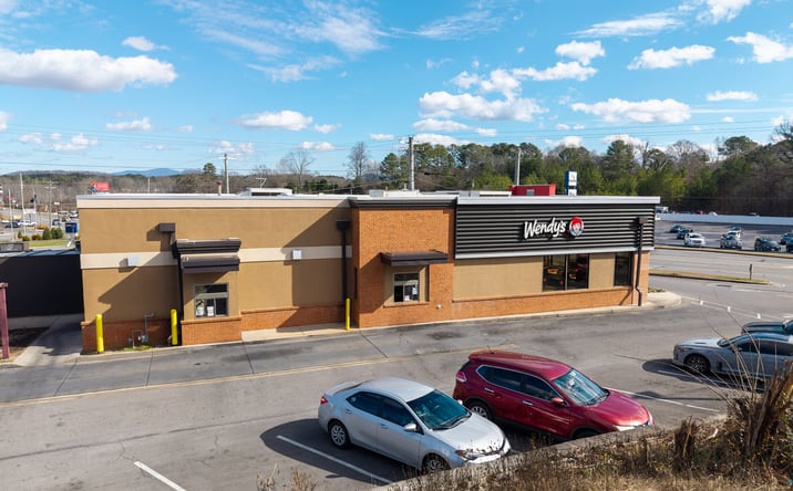 Pictures of Retail property located at 2600 Martin Luther King Junior Boulevard, Dalton, GA 30721 for sales - image #1