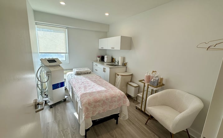 Pictures of Office property located at 2185 Lemoine Ave, Fort Lee, NJ 07024 for sales - image #1
