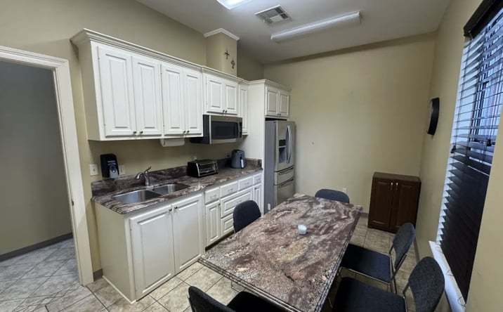 Pictures of Office property located at 1532 South Burnside Avenue, Gonzales, LA 70737 for sales - image #1