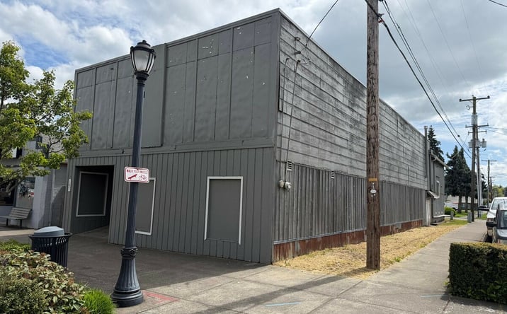 Pictures of Retail, Industrial, Mixed Use property located at 187 W Oregon Ave, Creswell, OR 97426 for sales - image #1