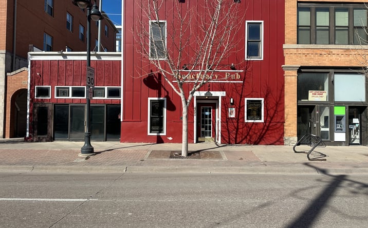 Pictures of Retail property located at 405 South Gilbert Street, Iowa City, IA 52240 for sales - image #1
