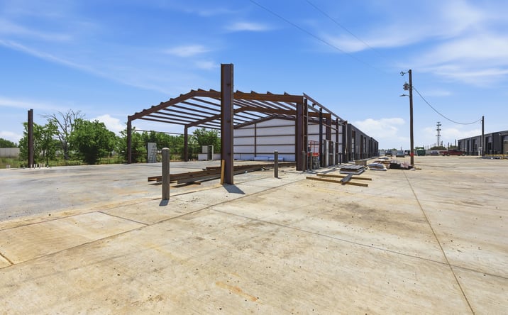 Pictures of Industrial property located at 17332 Gaffield Road, Justin, TX 76247 for sales - image #1