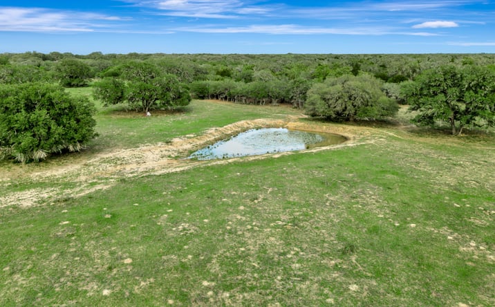 Pictures of Land property located at Texas 111, Yoakum, TX 77995 for sales - image #1