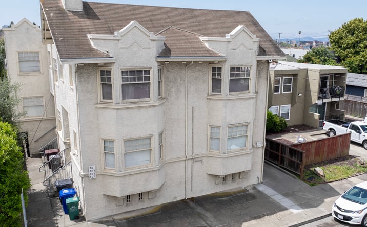 Pictures of Multifamily property located at 701 43rd Street, Oakland, CA 94609 for sales - image #1