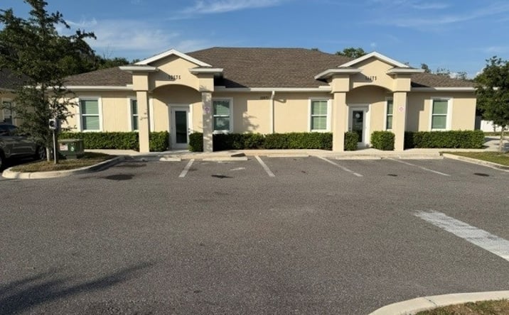 Pictures of Office property located at 10571-10575 Bloomingdale Rd Drive, Riverview, FL 33578 for sales - image #1