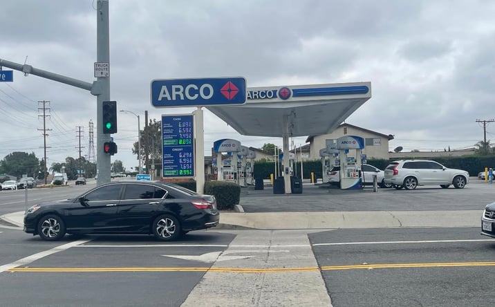Pictures of Retail property located at 9706 Telegraph Rd, Downey, CA 90240 for sales - image #1