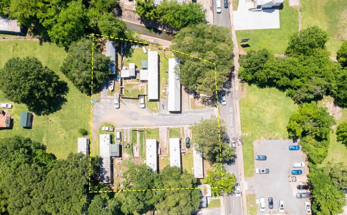 Pictures of Multifamily property located at 229 W Vine St, Opelousas, LA 70570 for sales - image #1
