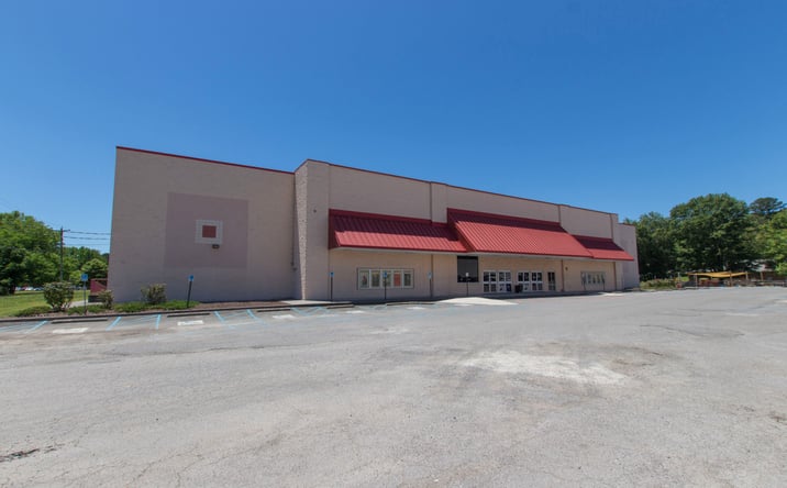 Pictures of Retail, Business for Sale property located at 3519 South Broad Street, Scottsboro, AL 35769 for sales - image #1