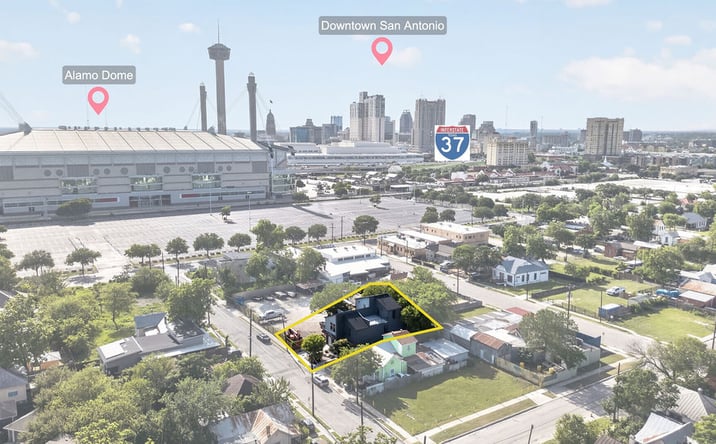 Pictures of Multifamily property located at 125 DASHIELL ST, SAN ANTONIO, TX 78203 for sales - image #1